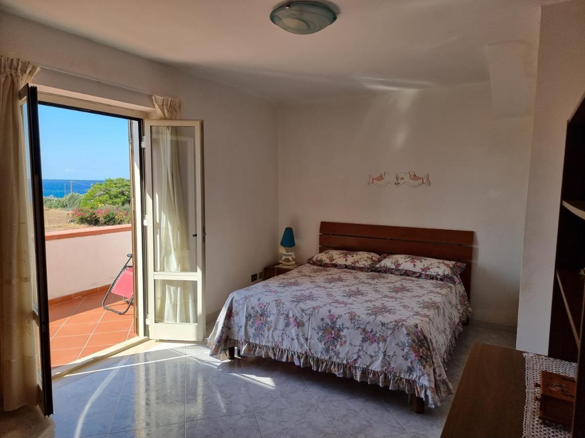 Villa Flora - With Sea View, 2 Minutes Walk To Beach Trappeto  Exterior photo